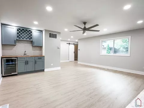 306 Waldmann Dr, Park Forest, IL 60466 photo 11