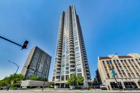 2020 N Lincoln Park W #24H, Chicago, IL 60614
