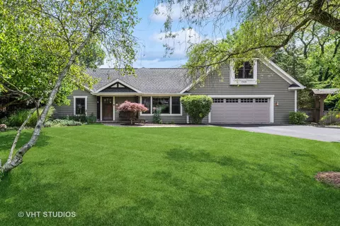 27625 N Oak St, Island Lake, IL 60042