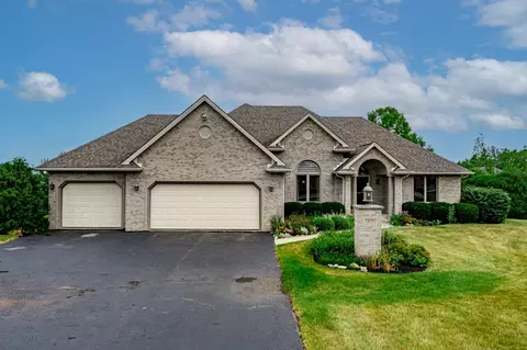 7280 Barngate Dr, South Beloit, IL 61080