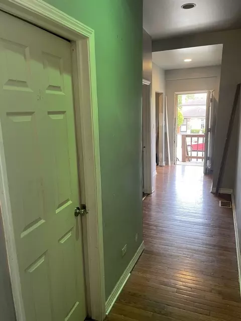 1134 E 82nd Pl, Chicago, IL 60617 photo 8
