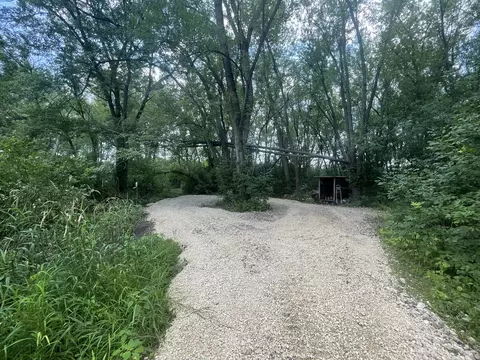 14943 S Bluff Rd, South Beloit, IL 61080