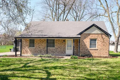 5602 S Peck Ave, Countryside, IL 60525