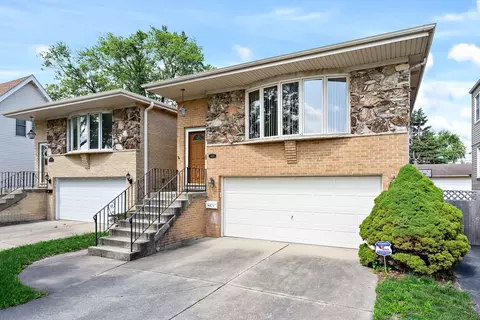 4426 Oak Park Ave, Stickney, IL 60402