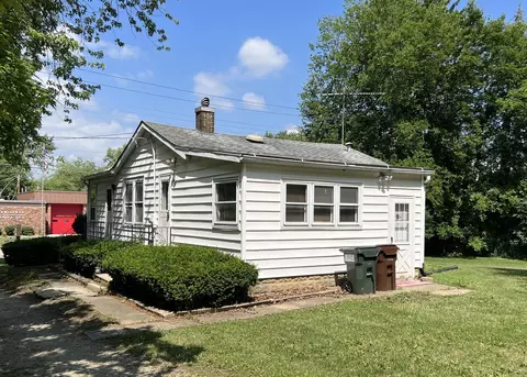 1206 N Cedar Rd, New Lenox, IL 60451