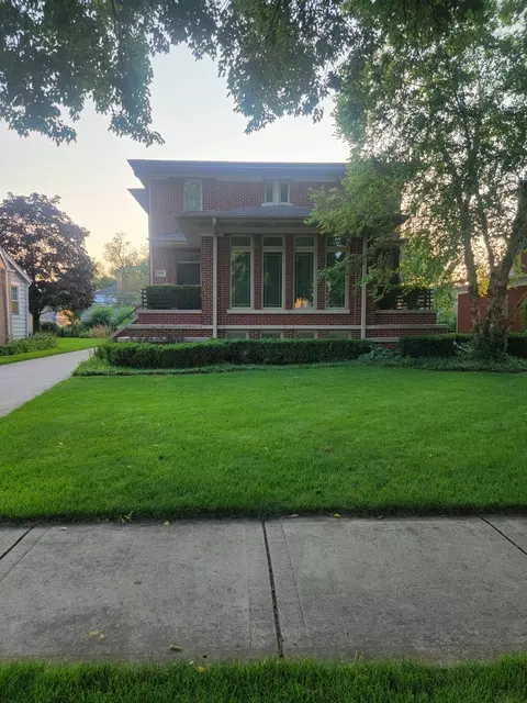 1412 S Washington Ave, Park Ridge, IL 60068