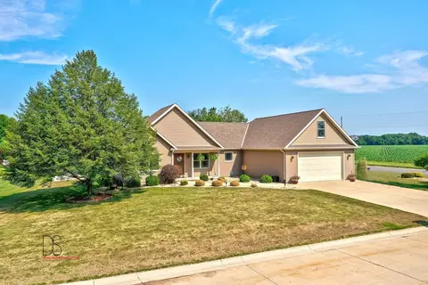 3462 Sunset Dr, Spring Valley, IL 61362