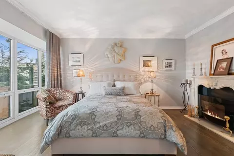 100 E Huron St #1107, Chicago, IL 60611 photo 11