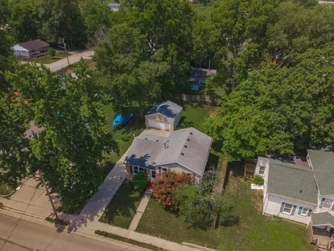 403 S Linden St, Normal, IL 61761 photo 24