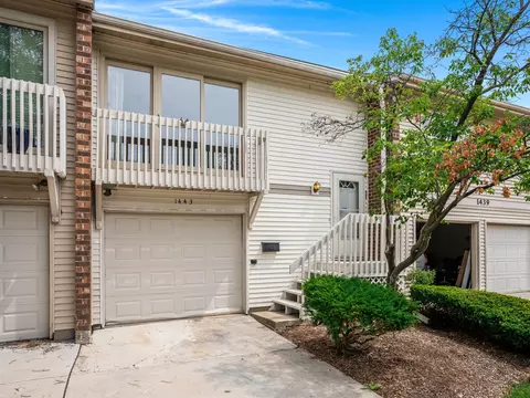 1443 Elder Dr, Aurora, IL 60506