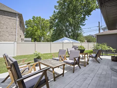 241 E Van Buren St, Elmhurst, IL 60126 photo 25