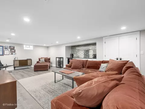 241 E Van Buren St, Elmhurst, IL 60126 photo 20