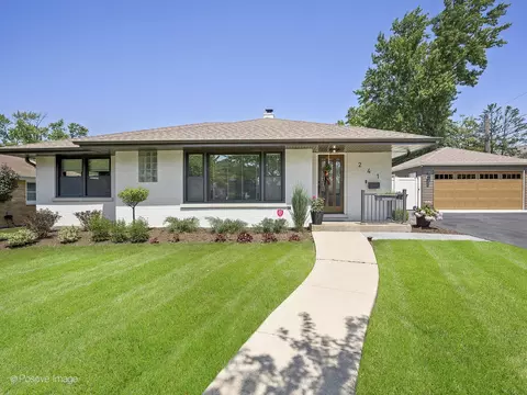 241 E Van Buren St, Elmhurst, IL 60126