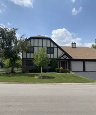 15 Willow Bridge Way #C, Bloomingdale, IL 60108