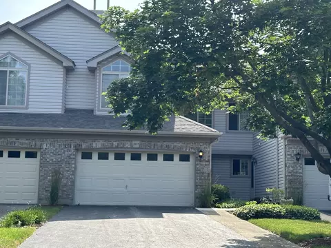 1557 N Saint Marks Pl, Palatine, IL 60067