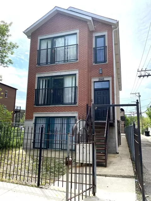 3143 W Polk St, Chicago, IL 60612