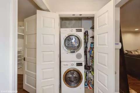 49 E Cedar St #1, Chicago, IL 60611 photo 13