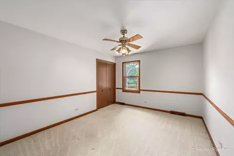 191 Brookside Dr, Elgin, IL 60123 photo 31