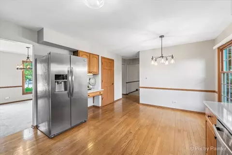 191 Brookside Dr, Elgin, IL 60123 photo 14
