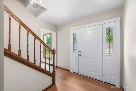 191 Brookside Dr, Elgin, IL 60123 photo 4