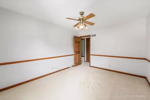191 Brookside Dr, Elgin, IL 60123 photo 32
