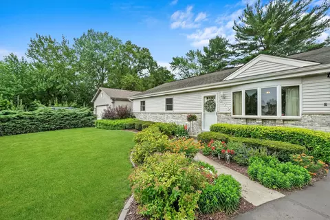 270 E 34th St, Steger, IL 60475 photo 2