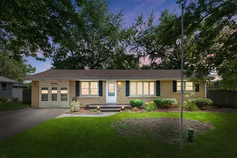 2556 E 1000 N Rd, Kankakee, IL 60901 photo 1
