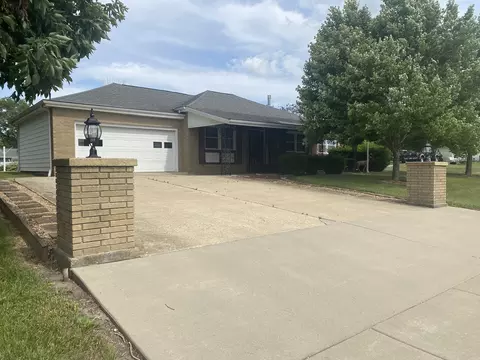 203 N Saint Paul St, Mark, IL 61340