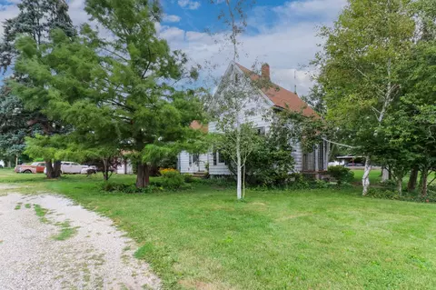 301 E 3rd St, Armington, IL 61721 photo 3