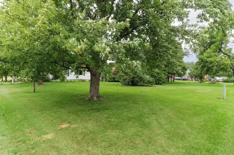 301 E 3rd St, Armington, IL 61721 photo 23