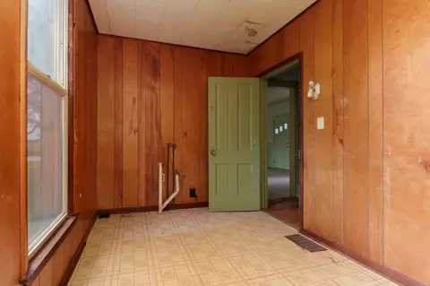 301 E 3rd St, Armington, IL 61721 photo 15