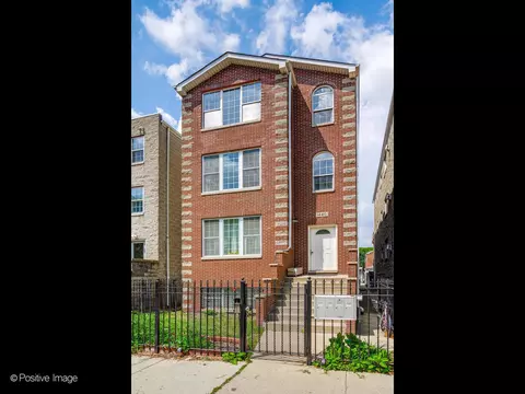 1440 N Campbell Ave #2, Chicago, IL 60622