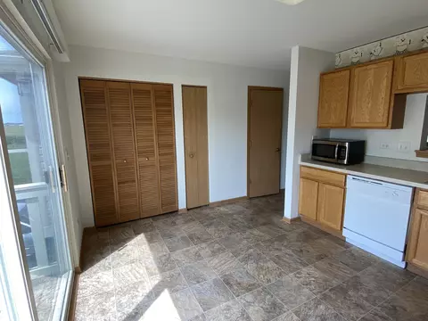 2633 Canyon Dr, Plainfield, IL 60586 photo 6