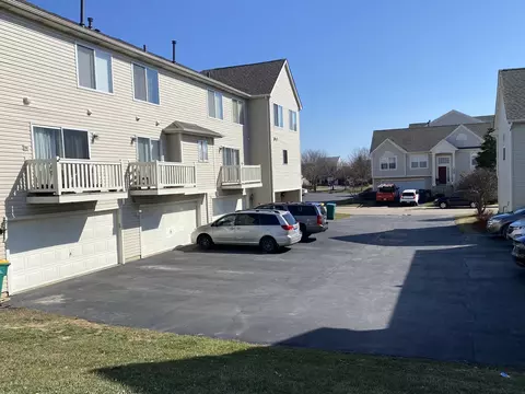 2633 Canyon Dr, Plainfield, IL 60586 photo 3