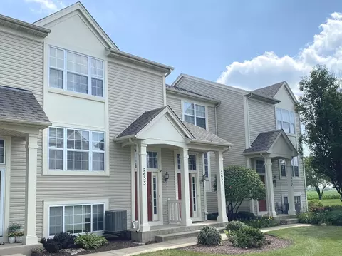 2633 Canyon Dr, Plainfield, IL 60586 photo 2