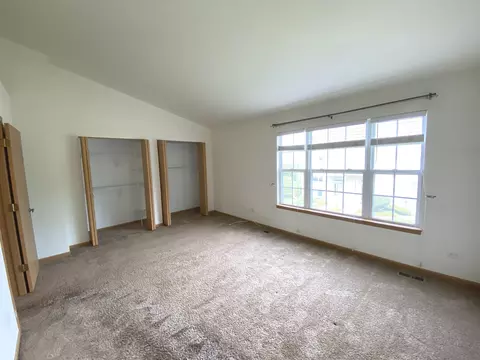 2633 Canyon Dr, Plainfield, IL 60586 photo 10