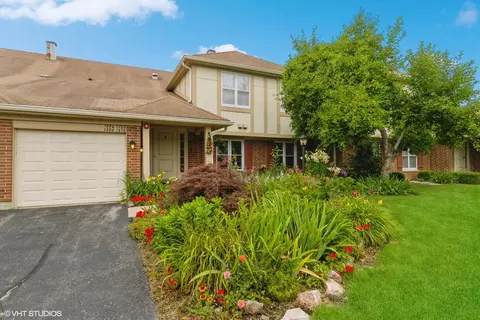 1284 Streamwood Ln #324, Vernon Hills, IL 60061