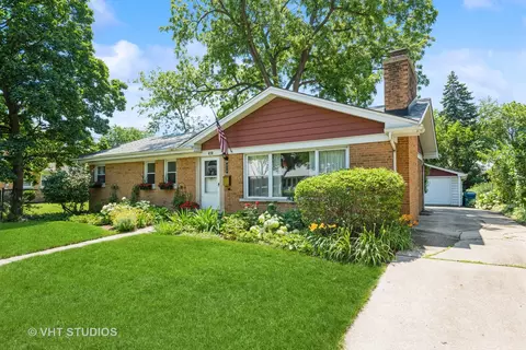 414 W Division St, Itasca, IL 60143 photo 2