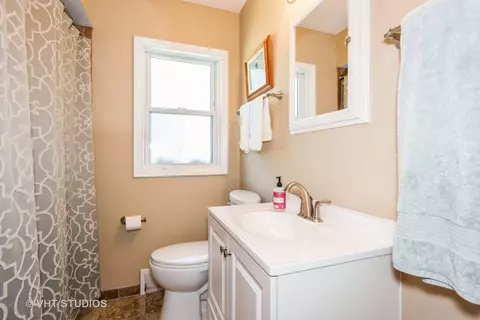 414 W Division St, Itasca, IL 60143 photo 10