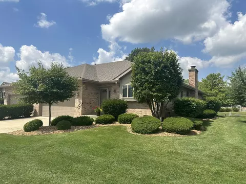 21216 Lakeview Ct, Frankfort, IL 60423