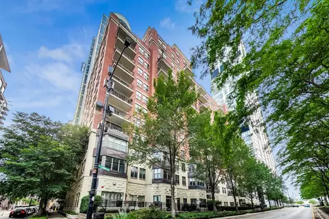 1250 S Indiana Ave #912, Chicago, IL 60605