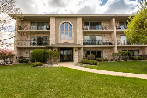11117 Wisconsin Ct #1B, Orland Park, IL 60467