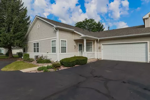 12963 Pennsylvania Ave, Huntley, IL 60142