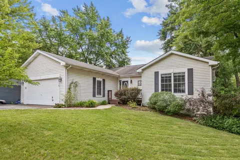 3215 W Kinley Blvd, Mchenry, IL 60050 photo 10