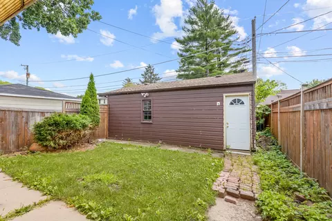 1341 E Algonquin Rd, Des Plaines, IL 60016 photo 19