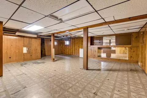 1341 E Algonquin Rd, Des Plaines, IL 60016 photo 13