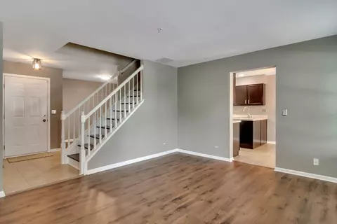2569 Dickens Ct, Aurora, IL 60503 photo 10