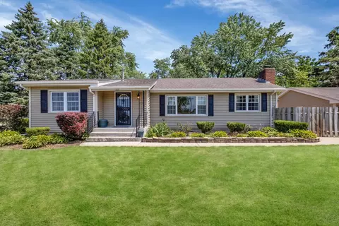 1169 High St, Aurora, IL 60505