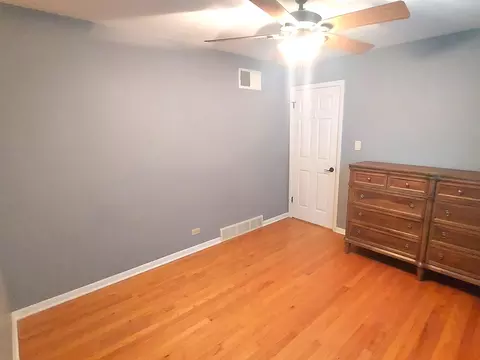 6311 W Devon Ave, Chicago, IL 60646 photo 6