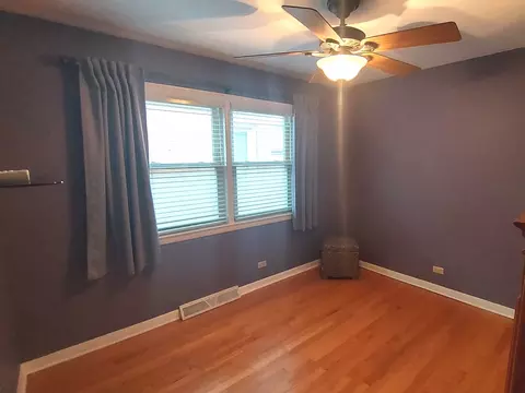 6311 W Devon Ave, Chicago, IL 60646 photo 7